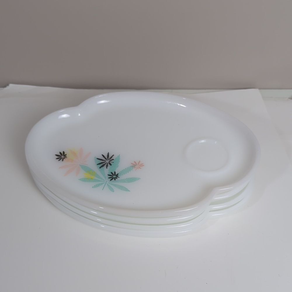 Vintage milk glass snack plates set of 4